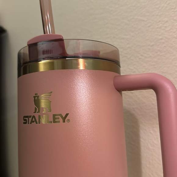 NWT Stanley 40oz - Antique Pink - Picture 4 of 7